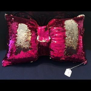 New Reversible Sequin Pillow